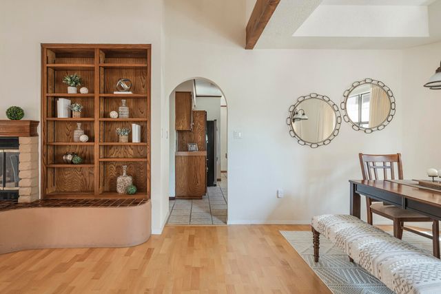 13005 Cambridge Place NE, Albuquerque, NM 87112