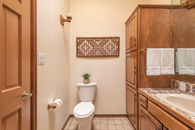 13005 Cambridge Place NE, Albuquerque, NM 87112