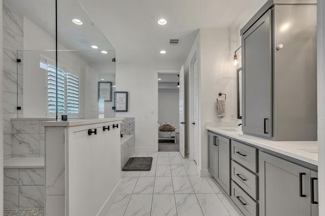 304 Buffalo TRL, Liberty Hill, TX 78642