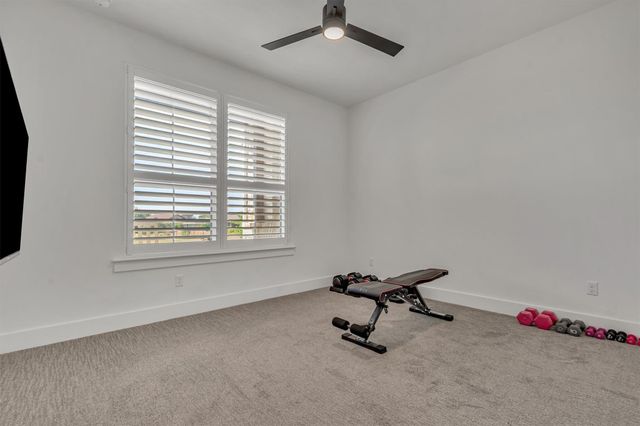 304 Buffalo TRL, Liberty Hill, TX 78642