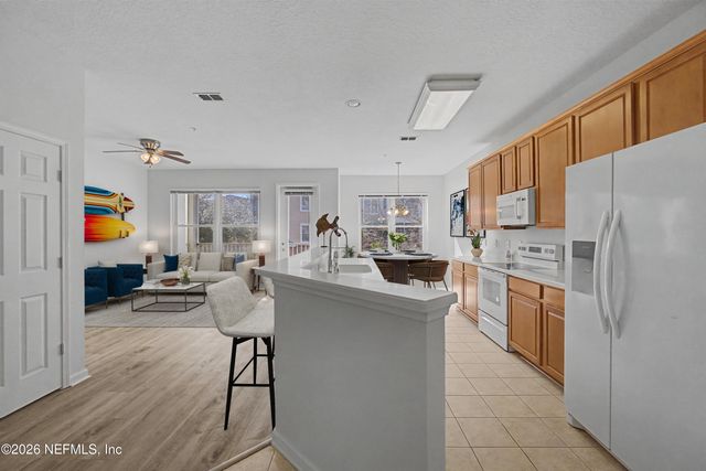 13364 BEACH Boulevard 116, Jacksonville, FL 32224