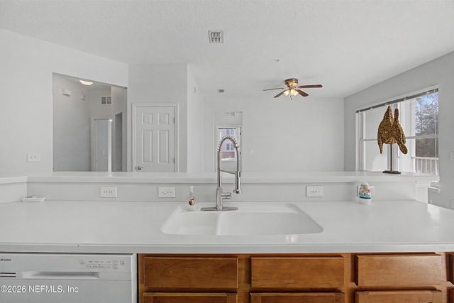 13364 BEACH Boulevard 116, Jacksonville, FL 32224