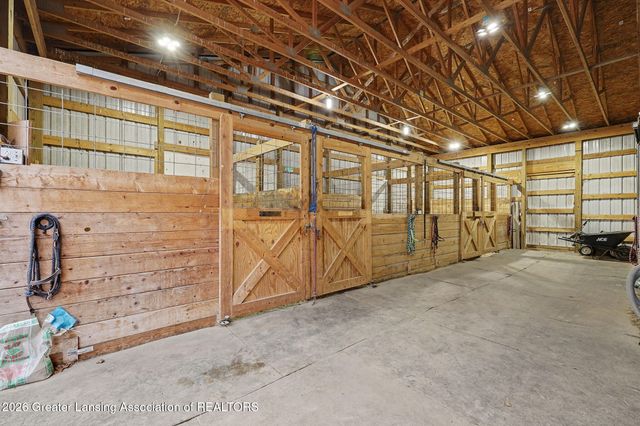 610 Grovenburg Road, Mason, MI 48854