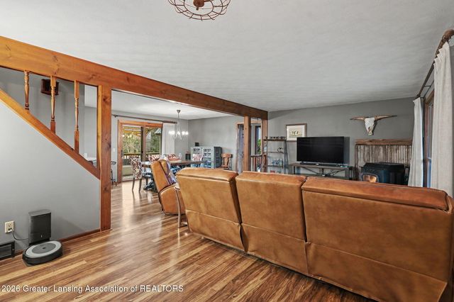 610 Grovenburg Road, Mason, MI 48854