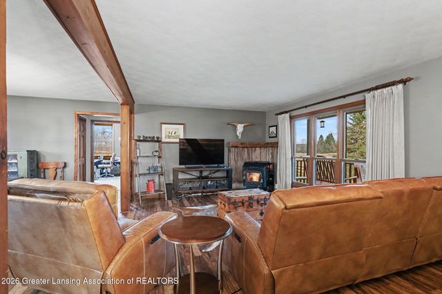 610 Grovenburg Road, Mason, MI 48854