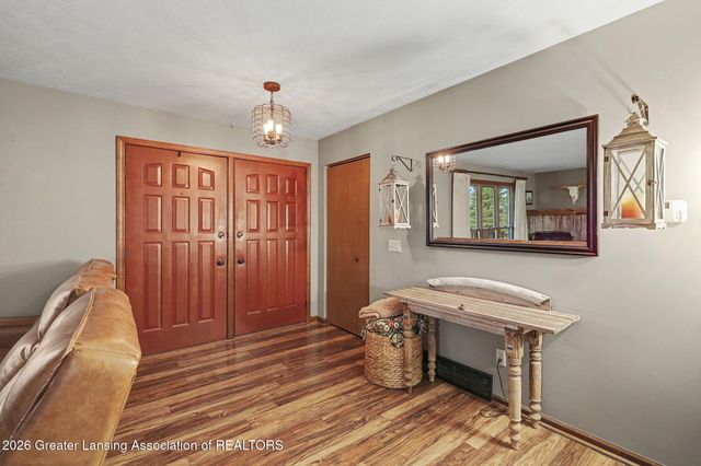 610 Grovenburg Road, Mason, MI 48854