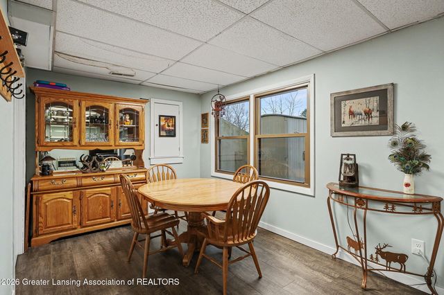 610 Grovenburg Road, Mason, MI 48854