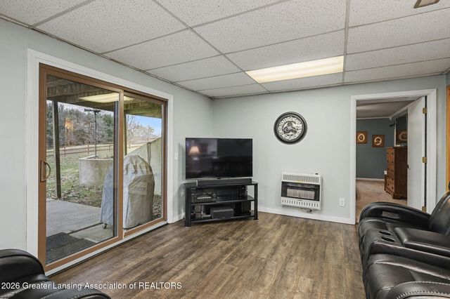 610 Grovenburg Road, Mason, MI 48854