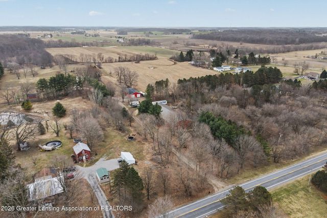 610 Grovenburg Road, Mason, MI 48854