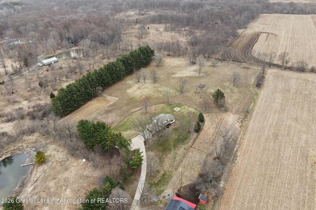 610 Grovenburg Road, Mason, MI 48854