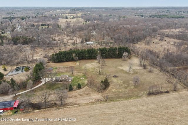 610 Grovenburg Road, Mason, MI 48854