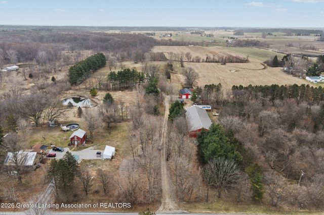 610 Grovenburg Road, Mason, MI 48854