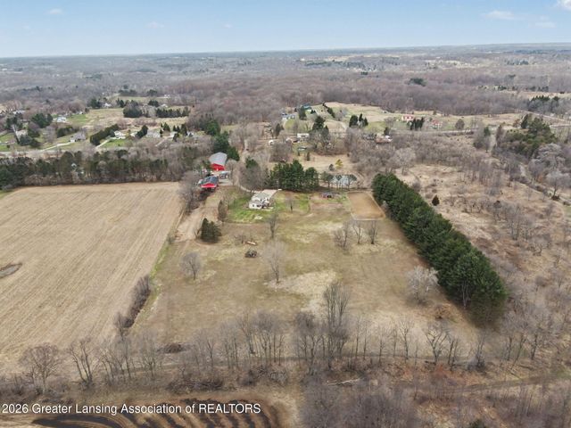 610 Grovenburg Road, Mason, MI 48854