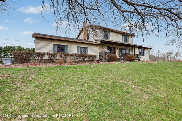 610 Grovenburg Road, Mason, MI 48854