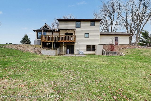 610 Grovenburg Road, Mason, MI 48854