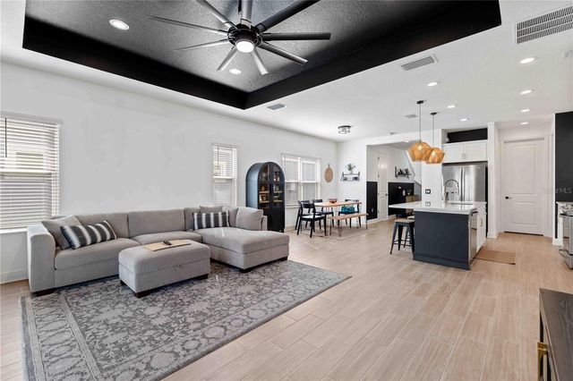 10116 CROSS RIVER TRAIL, Parrish, FL 34219