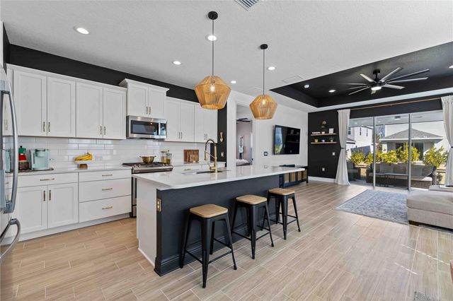 10116 CROSS RIVER TRAIL, Parrish, FL 34219