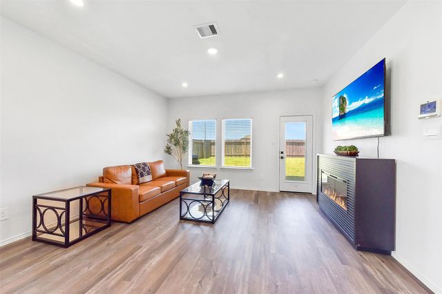 24222 Sandstone Valley Lane, Spring, TX 77373