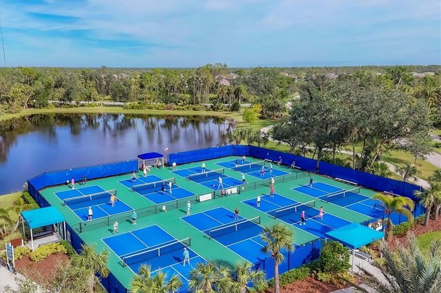 12650 PALATKA DRIVE, Venice, FL 34293