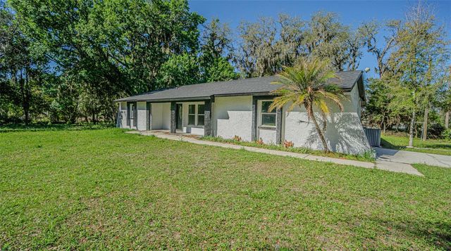 8807 OVERLOOK DRIVE, Wesley Chapel, FL 33545