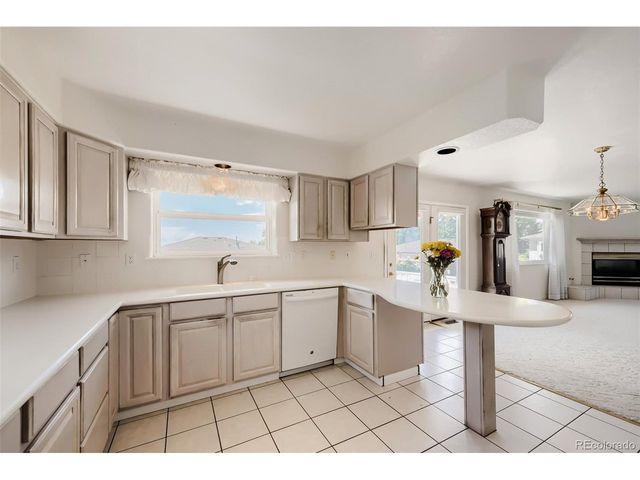 15 Carla Cir, Broomfield, CO 80020