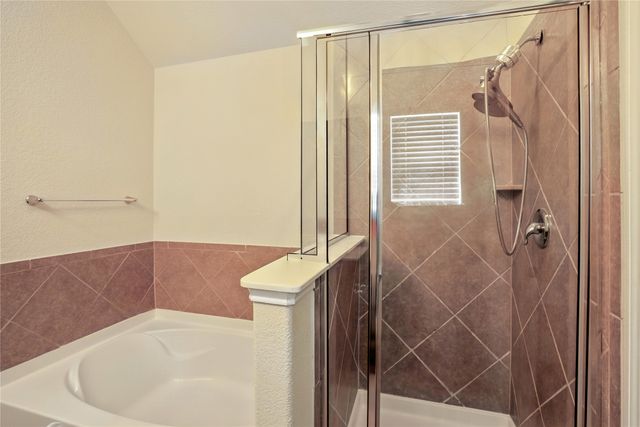 8137 Kurgan Trail, Fort Worth, TX 76131