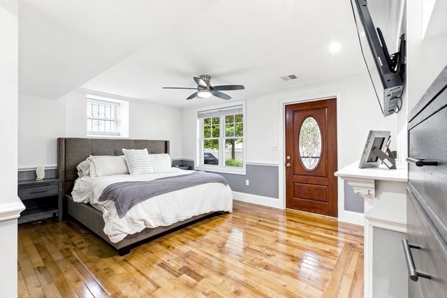 9 Park St. 8, Boston, MA 02122