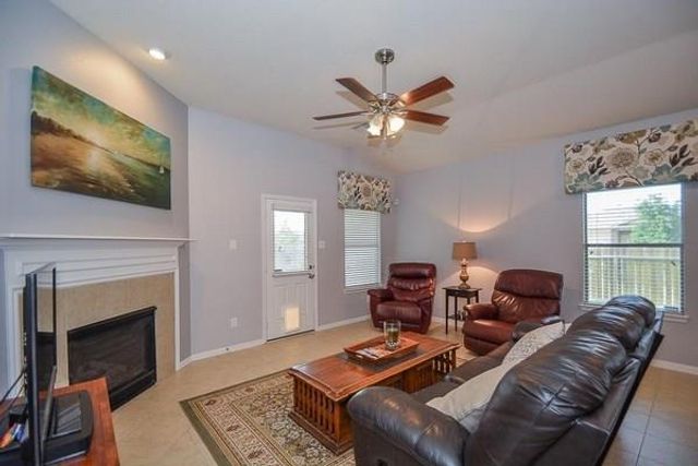 623 W Newport Bend, Katy, TX 77494