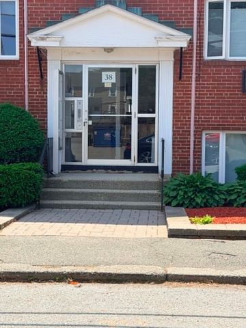 38 Carey Ave 7, Watertown, MA 02472