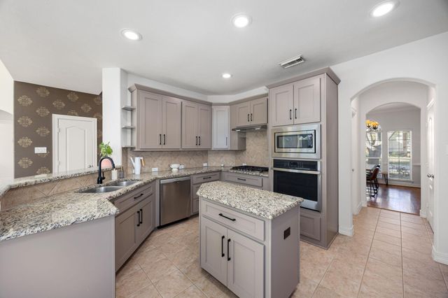 10731 Karter Court, Houston, TX 77064