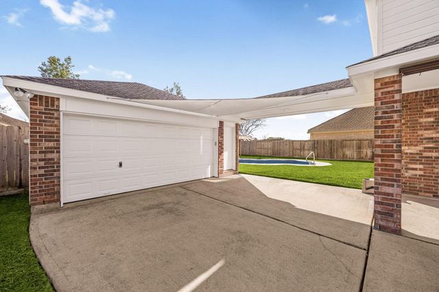 10731 Karter Court, Houston, TX 77064