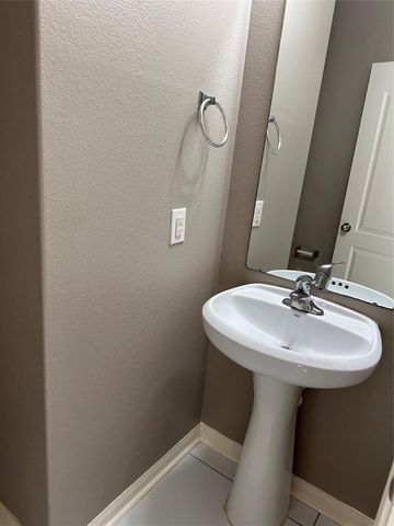 9427 Ruby Mist Drive, Rosharon, TX 77583