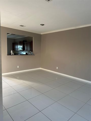 9427 Ruby Mist Drive, Rosharon, TX 77583