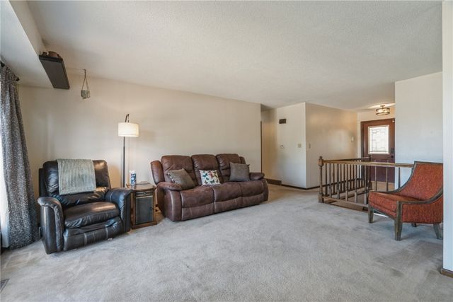 3416 Sue Lane NW, Cedar Rapids, IA 52405