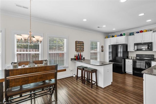 1240 United Court, Winston-salem, NC 27103