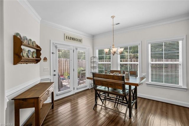 1240 United Court, Winston-salem, NC 27103