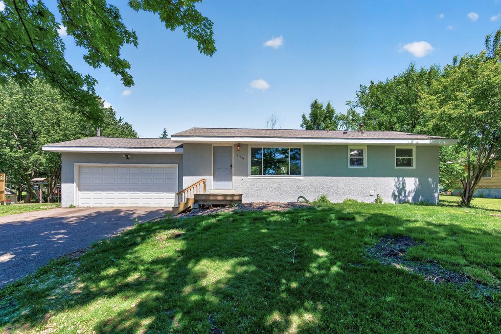 11144 Church Street NE, Hanover, MN 55341