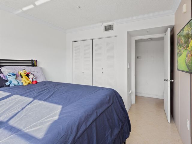 4460 NW 107th Ave 304-8, Doral, FL 33178