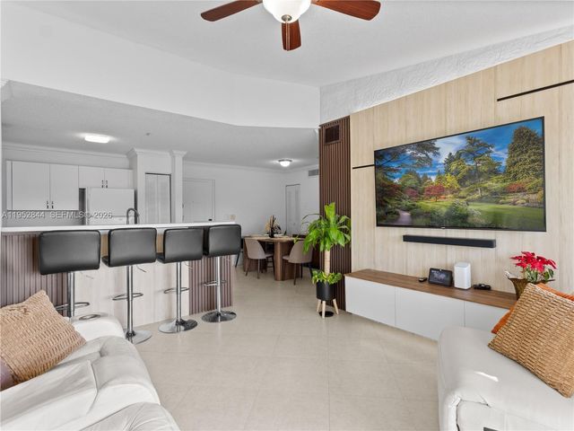 4460 NW 107th Ave 304-8, Doral, FL 33178