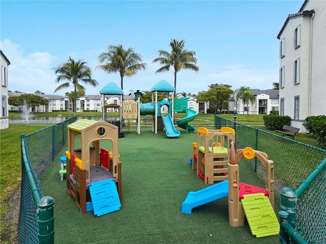 4460 NW 107th Ave 304-8, Doral, FL 33178