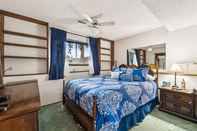 520 Trojan Court SE, Lacey, WA 98503