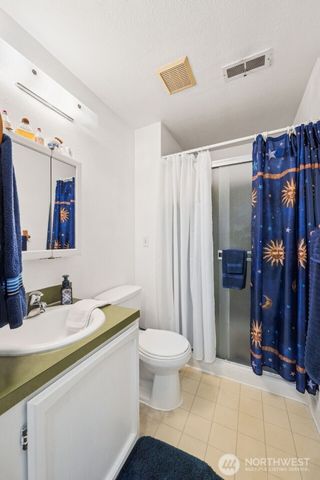 520 Trojan Court SE, Lacey, WA 98503