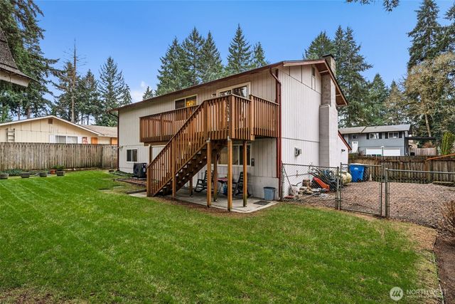 520 Trojan Court SE, Lacey, WA 98503