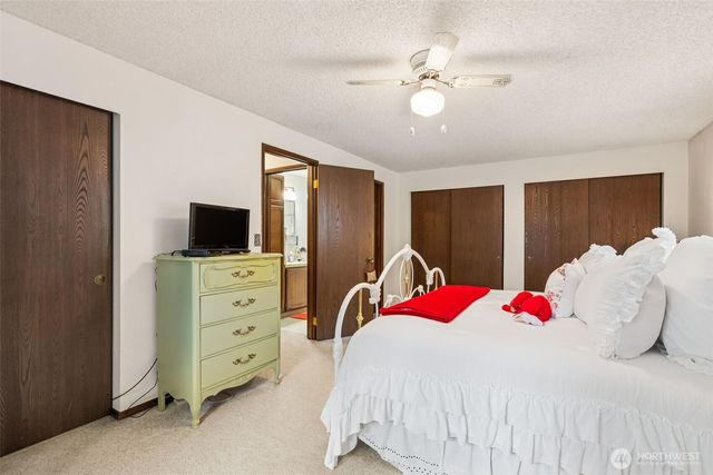 520 Trojan Court SE, Lacey, WA 98503