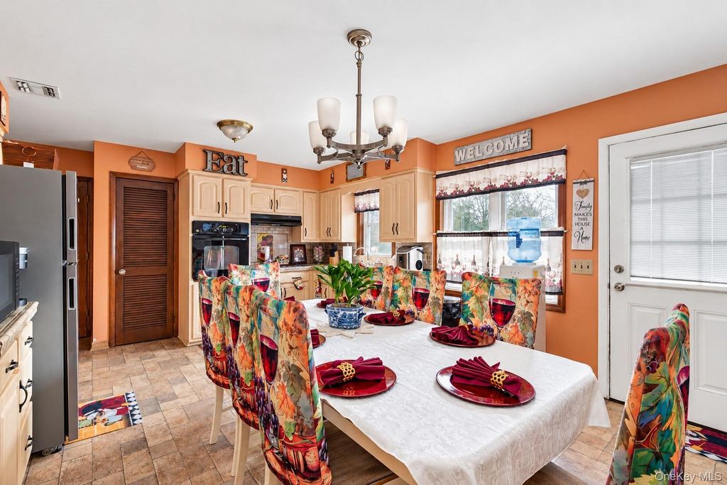 270 Old Commack Road, Kings Park, NY 11754 — photo 5