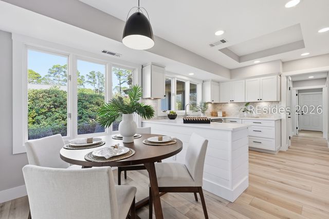 15 Oyster Bay Pl, Hilton Head Island, SC 29926