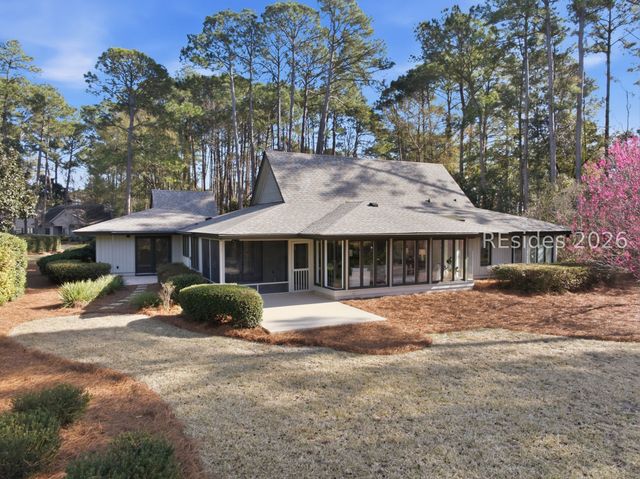 15 Oyster Bay Pl, Hilton Head Island, SC 29926