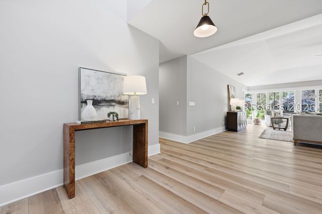 15 Oyster Bay Pl, Hilton Head Island, SC 29926