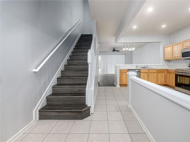 26546 CASTLEVIEW WAY, Wesley Chapel, FL 33544