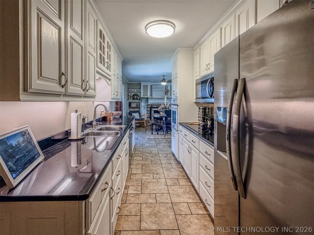 302 E Fuller Street, Tahlequah, OK 74464